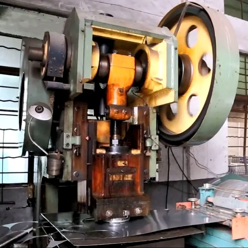 Cat bowl and dog bowl sample